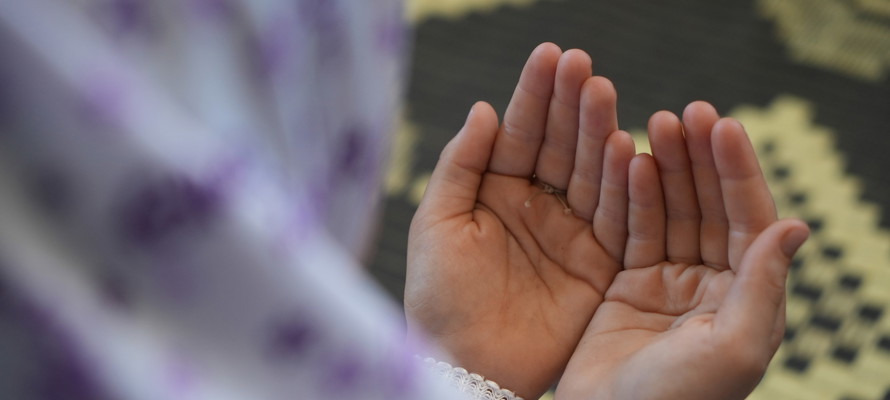 Can You Pay Zakat Late? Missed Years, Catching Up, and Paying Early