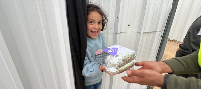 On the 11th day of Ramadan, Human Appeal distributed 6,584 hot meals in Gaza. 