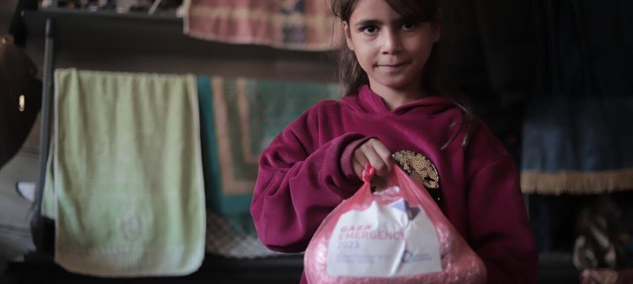 Help us reach more Palestinians in need