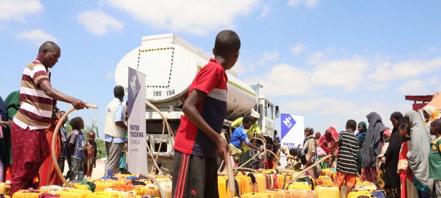 What Is Water Trucking? How Emergency Water Delivery Works in Crisis Zones